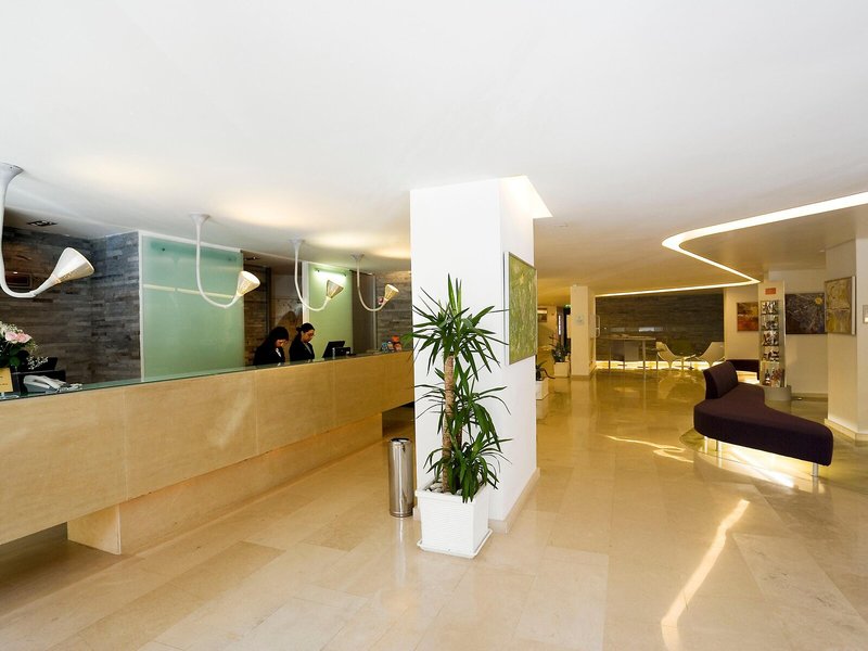 Mercure Palermo Centro 12