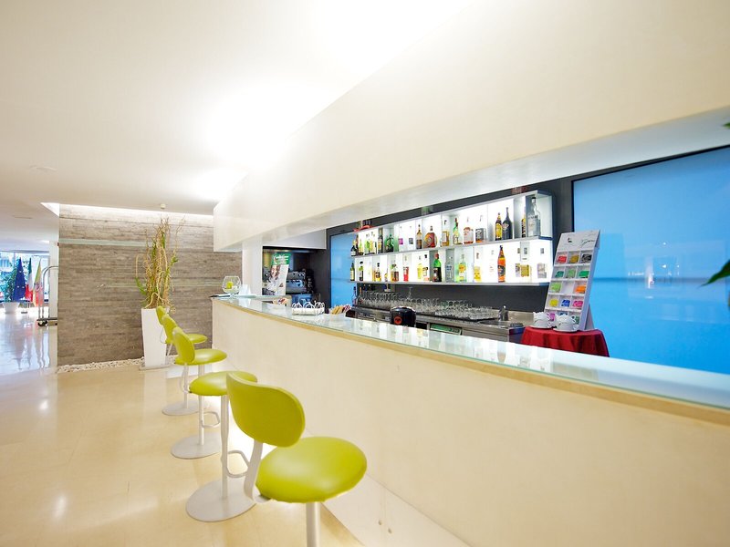 Mercure Palermo Centro 19