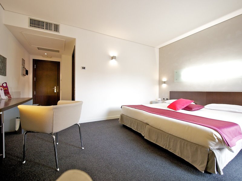 Mercure Palermo Centro 28