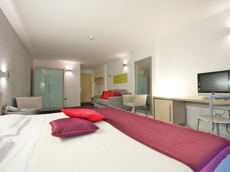 Mercure Palermo Centro 36