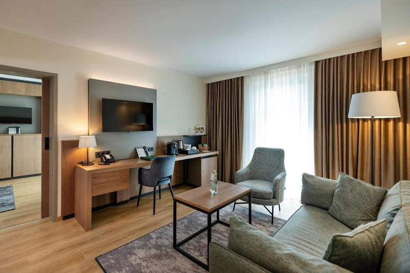 Rogner Hotel Tirana 13