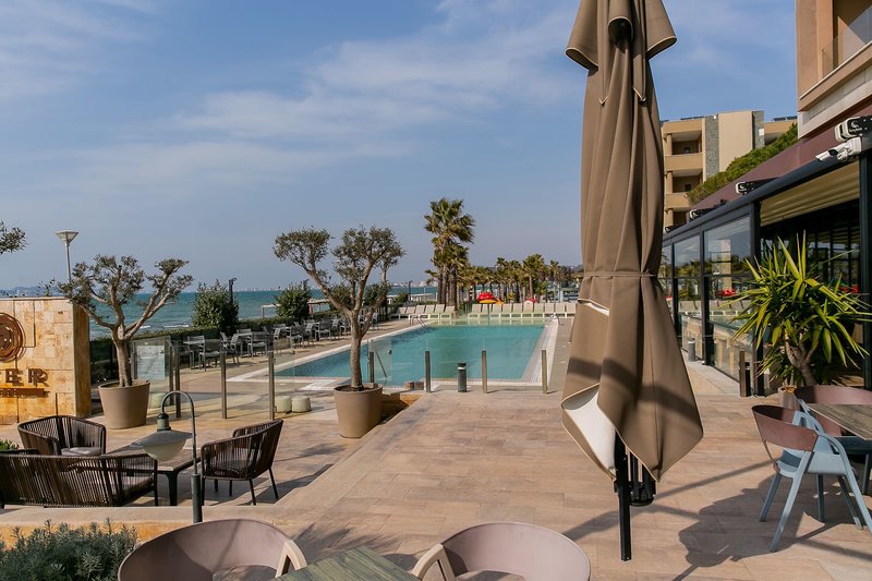 Eter Hotel 4