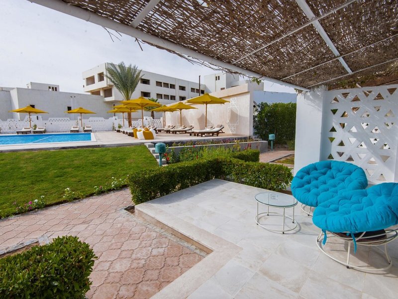 Shams Lodge Water Sports Resort 11