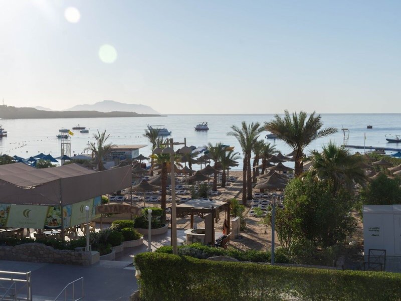 Cataract Layalina Resort 7 - Landscape