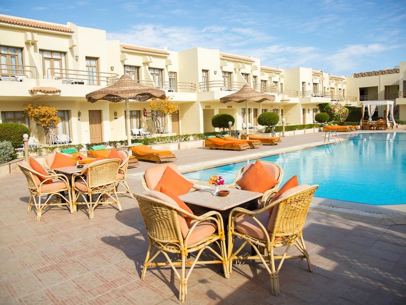 Cataract Layalina Resort 20 - Outdoor Pool