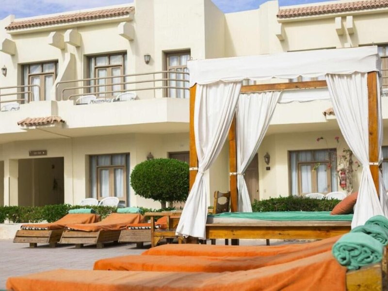 Cataract Layalina Resort 43 - Room Example