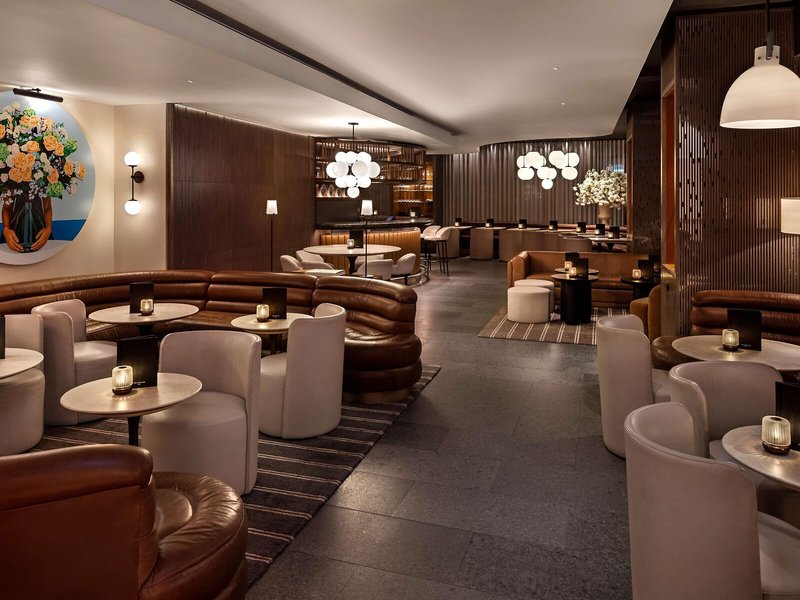The May Fair Hotel 6