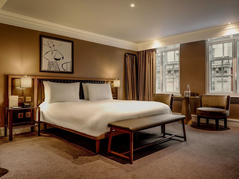 The May Fair Hotel 40