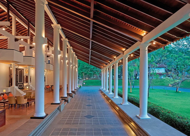 Cinnamon Lodge Habarana 9