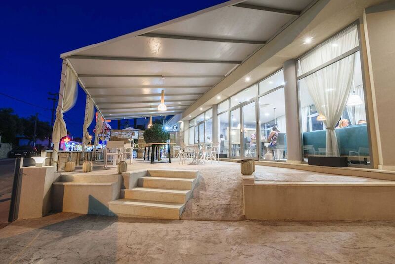 Karras Grande Resort 9