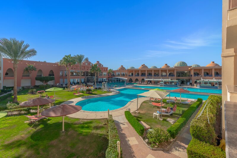 Titanic Beach Spa & Aqua Park 3