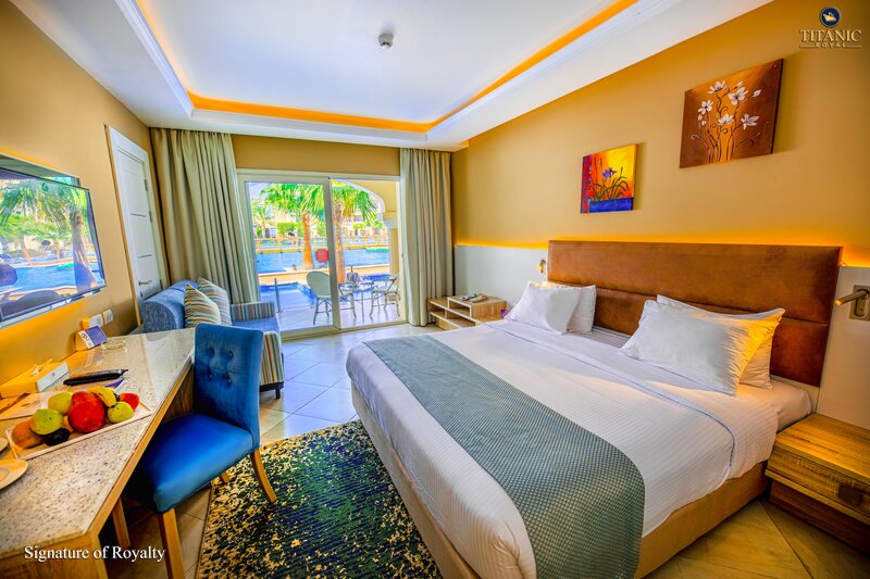 Titanic Beach Spa & Aqua Park 16