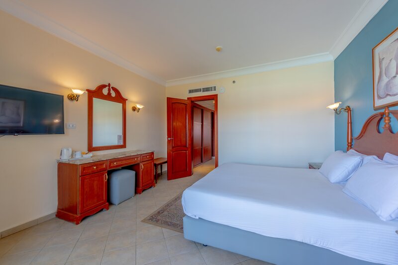 Titanic Beach Spa & Aqua Park 17