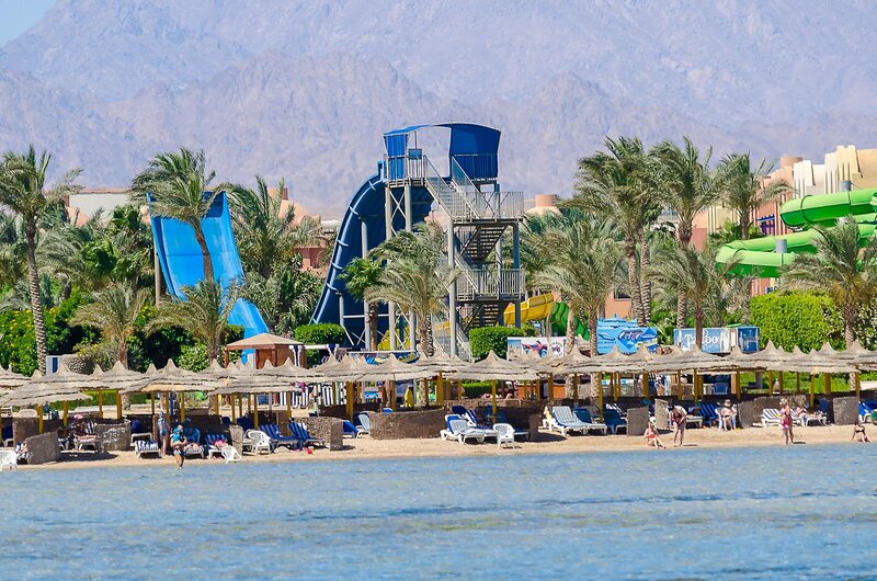 Titanic Beach Spa & Aqua Park 38