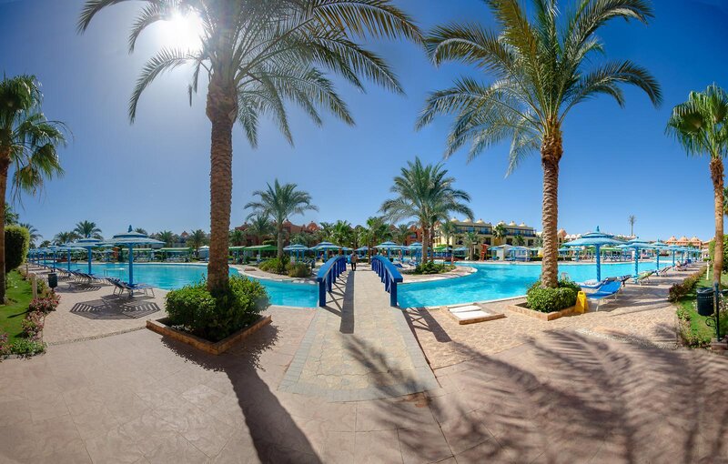 Titanic Beach Spa & Aqua Park 81