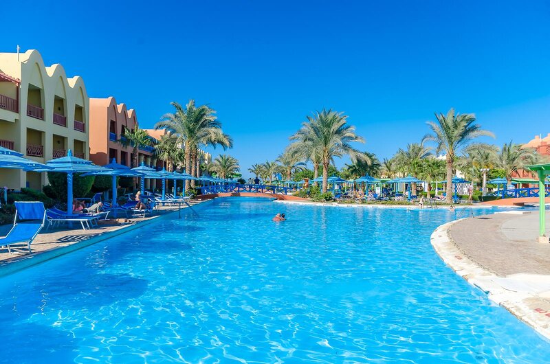 Titanic Beach Spa & Aqua Park 87