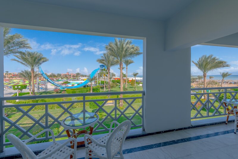 Titanic Beach Spa & Aqua Park 98