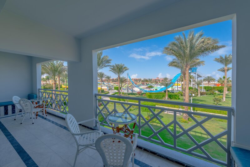 Titanic Beach Spa & Aqua Park 100