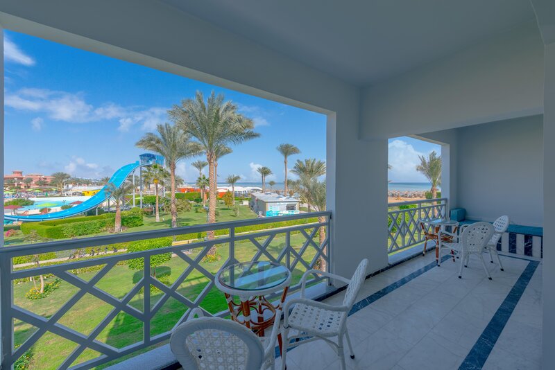 Titanic Beach Spa & Aqua Park 101