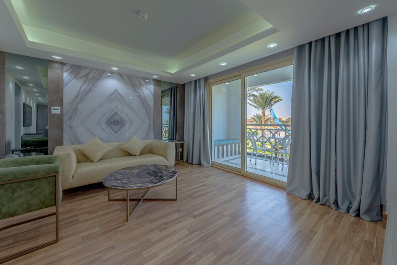 Titanic Beach Spa & Aqua Park 179