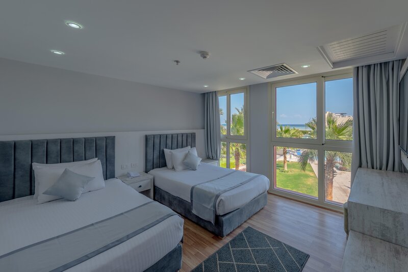 Titanic Beach Spa & Aqua Park 181