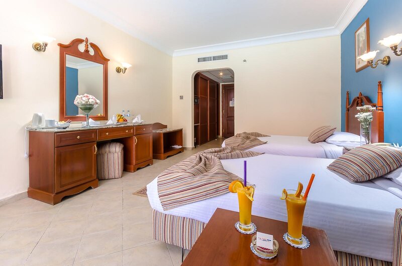 Titanic Beach Spa & Aqua Park 200