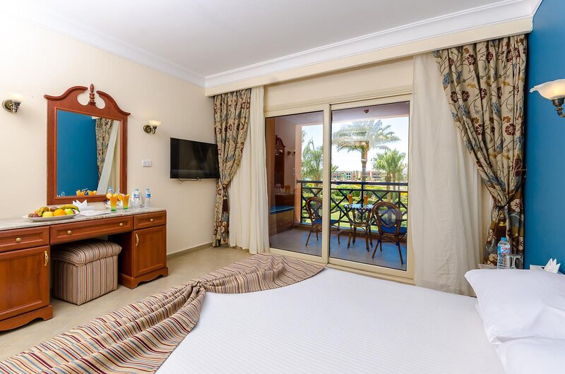 Titanic Beach Spa & Aqua Park 205