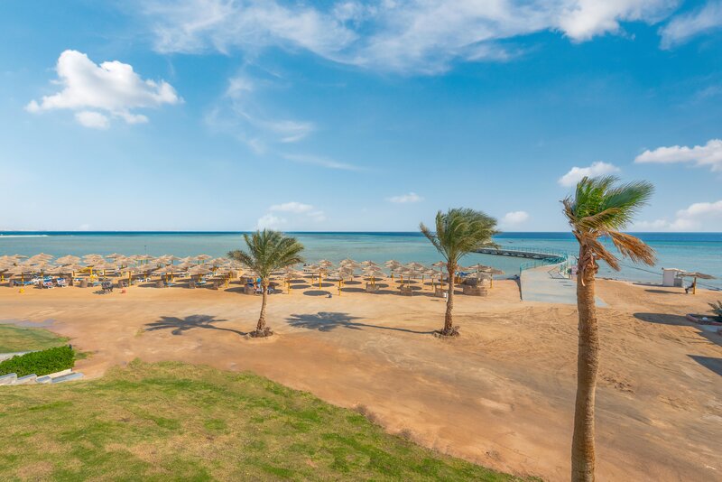 Titanic Beach 10