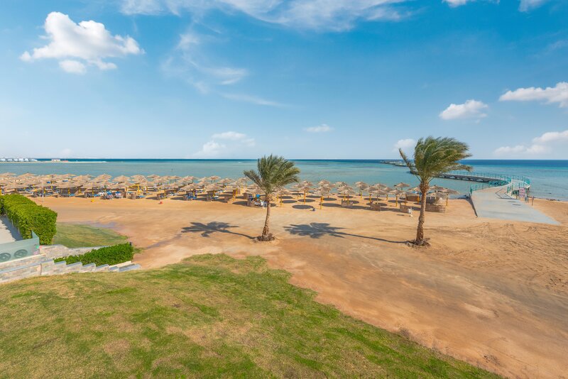 Titanic Beach 11