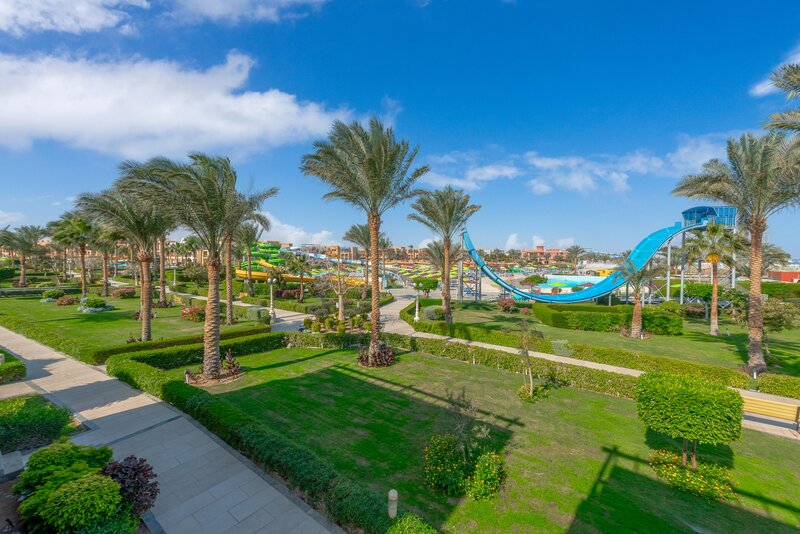 Titanic Beach 25