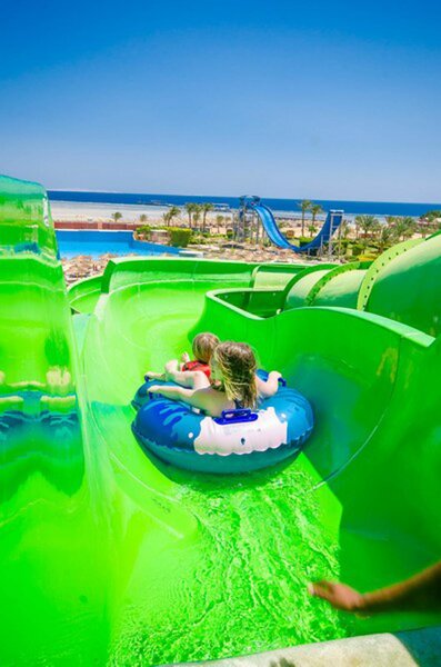Titanic Beach 85