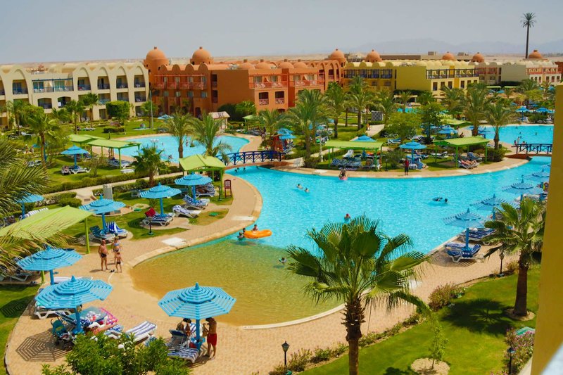Titanic Beach Spa & Aqua Park 8