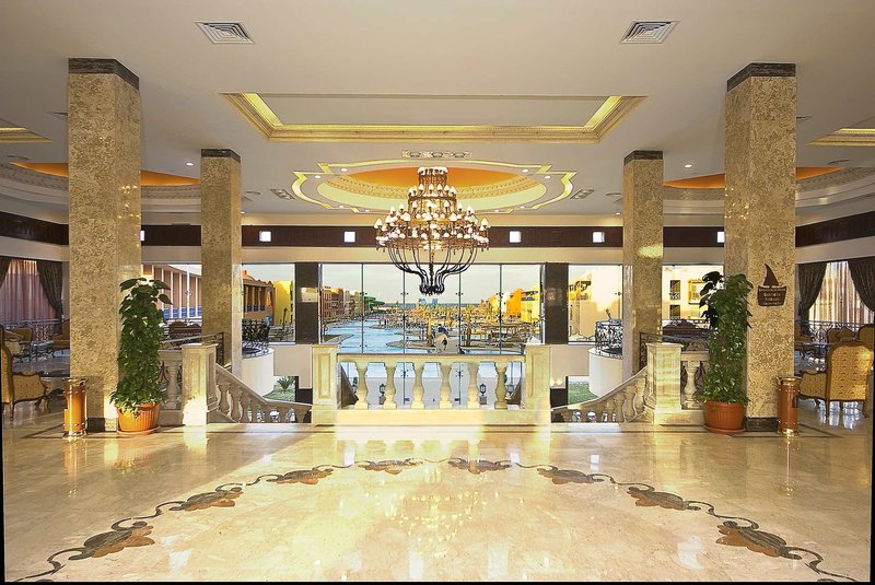 Titanic Beach Spa & Aqua Park 12