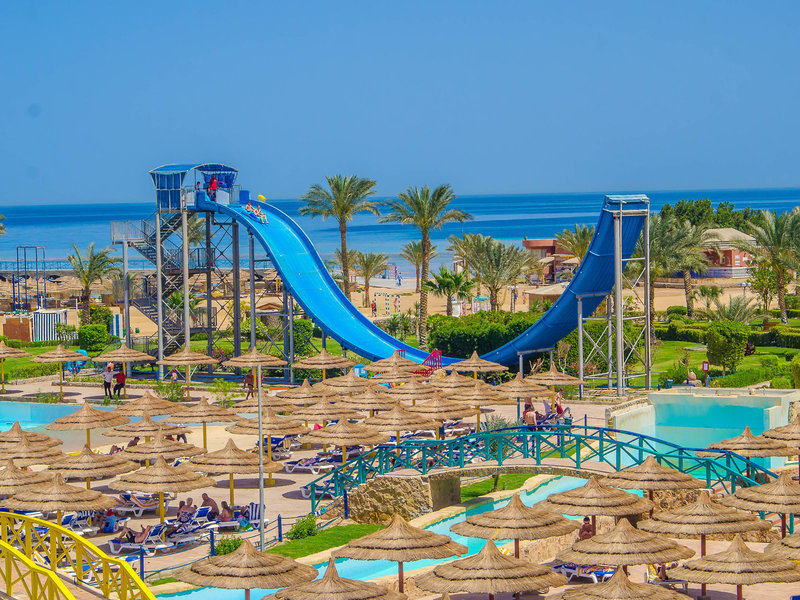 Titanic Beach 8