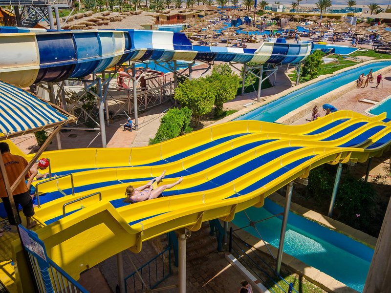 Titanic Beach 12