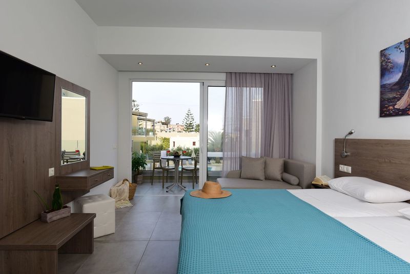 Blue Horizon Apartments 6
