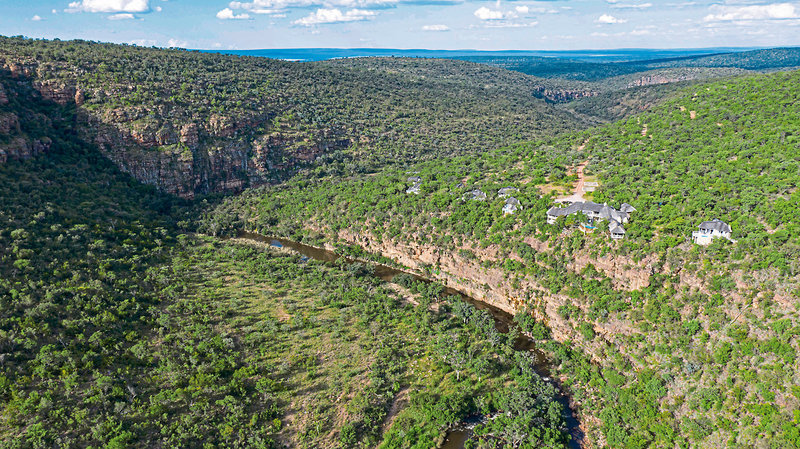 Clifftop Exclusive Safari Hideaway 21