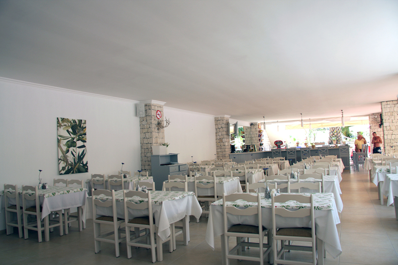 Blue Lagoon Delux Hotel 2