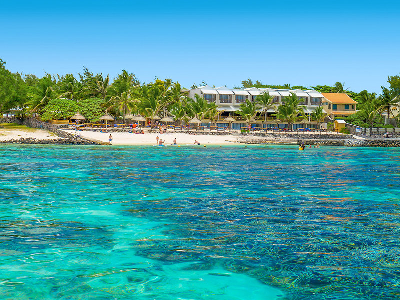 Le Peninsula Bay Beach Resort & Spa 1