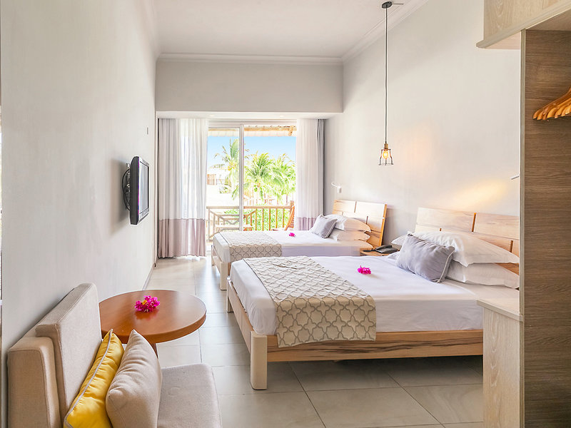 Le Peninsula Bay Beach Resort & Spa 14