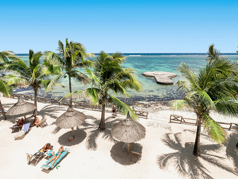 Le Peninsula Bay Beach Resort & Spa 18