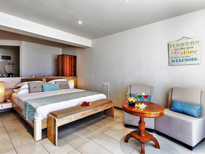 Le Peninsula Bay Beach Resort & Spa 28