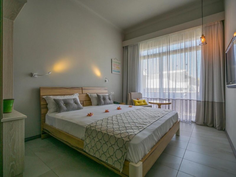 Le Peninsula Bay Beach Resort & Spa 33