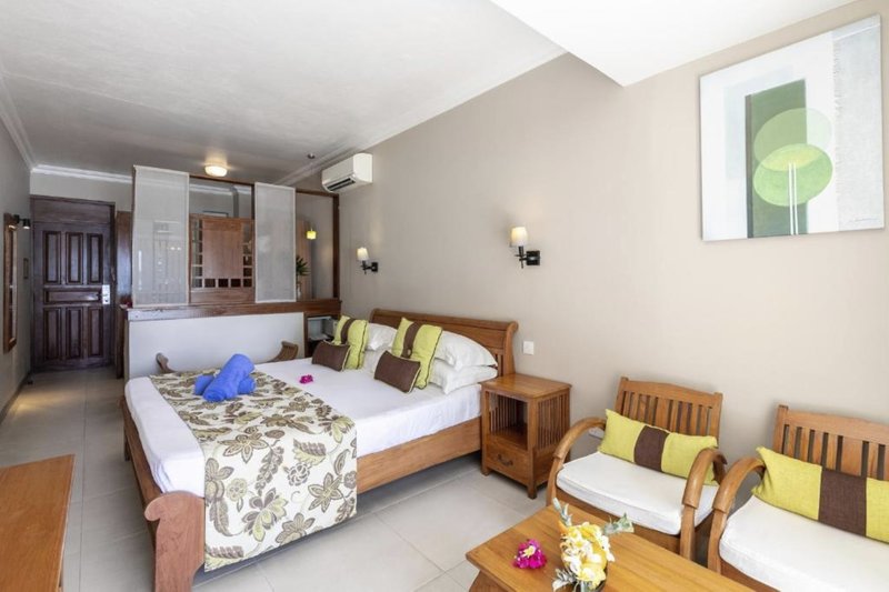 Le Peninsula Bay Beach Resort & Spa 8