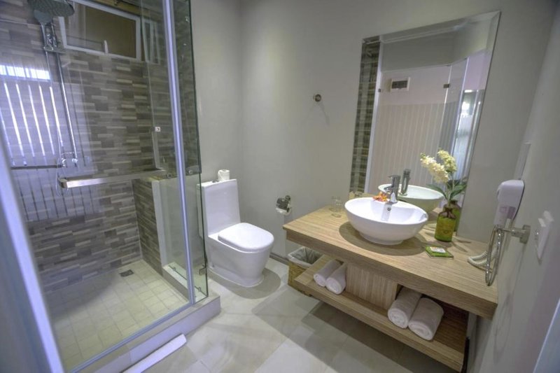 Le Peninsula Bay Beach Resort & Spa 10