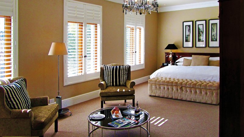 Fairlawns Boutique 11