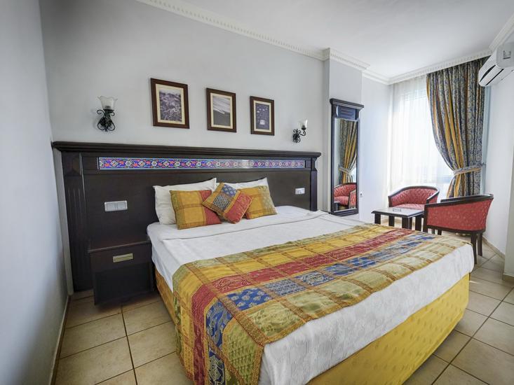 Big Blue Sky Hotel 4