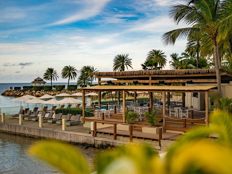 Blue Waters Resort & Spa 3