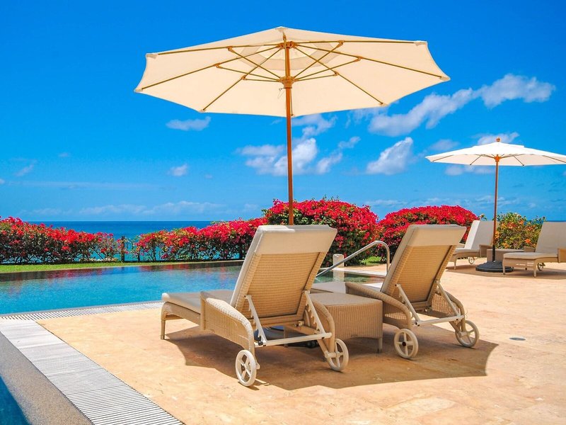 Blue Waters Resort & Spa 19