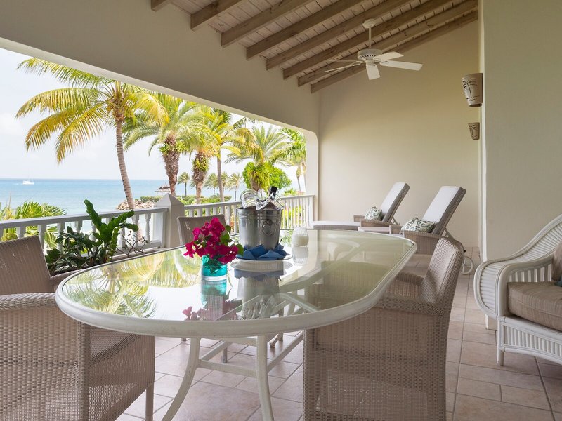 Blue Waters Resort & Spa 28